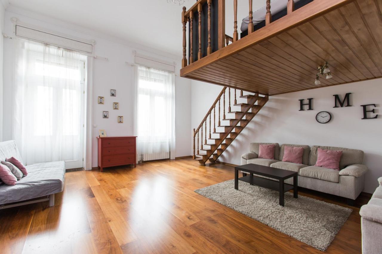 Grand Boulvard Apartment Budapesta Exterior foto